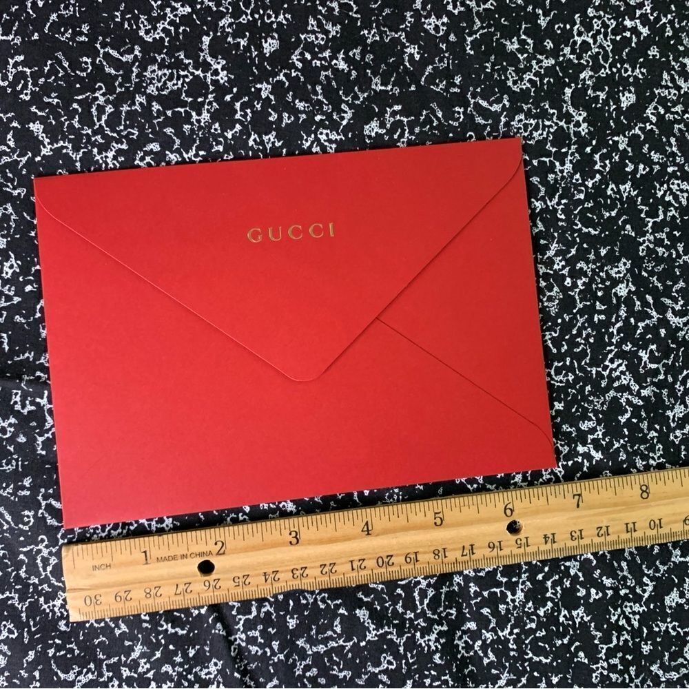 Red Gucci Envelopes 50 - Picture 3 of 6